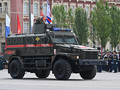 Изображение новости В Ростове-на-Дону состоялся военный парад, посвященный 80-летию Победы в Великой Отечественной войне №62