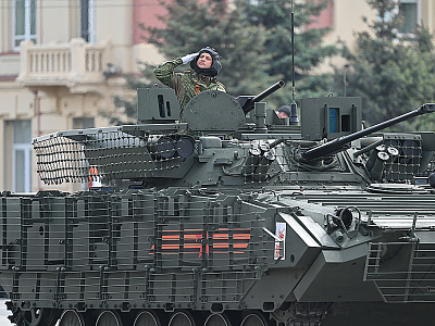 Изображение новости В Ростове-на-Дону состоялся военный парад, посвященный 80-летию Победы в Великой Отечественной войне №54