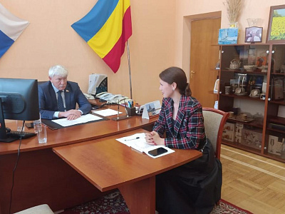 Вячеслав Василенко провел личный прием граждан в Ростове-на-Дону