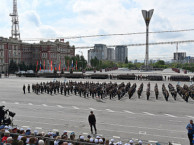 Изображение новости В Ростове-на-Дону состоялся военный парад, посвященный 80-летию Победы в Великой Отечественной войне №13