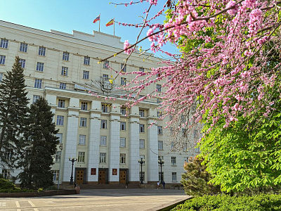 Поздравление с Днём строителя
