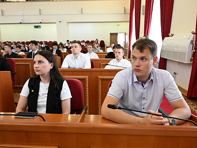Изображение новости Заседание дискуссионной площадки на тему «Безопасность молодежи в цифровом мире» №4