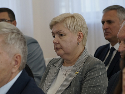 Изображение новости Выездное заседание фракции «Единая Россия» в Законодательном Собрании Ростовской области №39