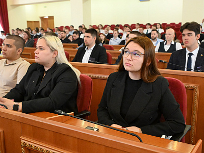 Изображение новости Заседание дискуссионной площадки на тему «Безопасность молодежи в цифровом мире» №5