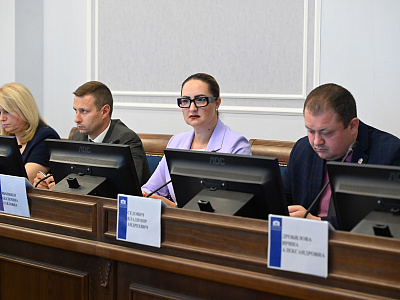Изображение новости Круглый стол на тему «Актуальные вопросы рассмотрения обращений граждан в органах власти РО» №20
