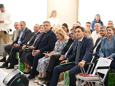 Депутаты донского парламента познакомились с моделью искусственного интеллекта «Социально ответственный банкинг»