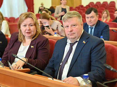 Изображение новости Совместное заседание комитета по бюджету и комитета по законодательству №2