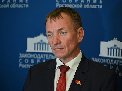 19-е заседание ЗС РО: Руководители фракций КПРФ и ЛДПР дали оценку отчету главы региона о работе Правительства в 2024 году
