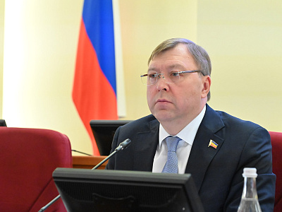 Изображение новости Девятнадцатое заседание Законодательного Собрания Ростовской области №22