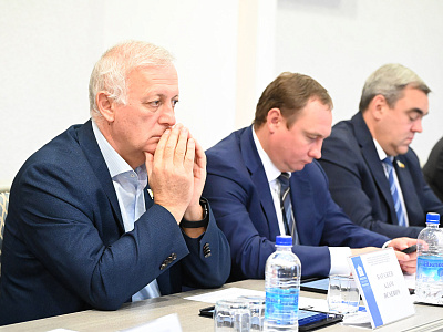 Изображение новости Заседание комитета по строительству  №19